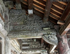 Hoạ tiết điêu khắc nghệ thuật xưa tại chùa Đậu